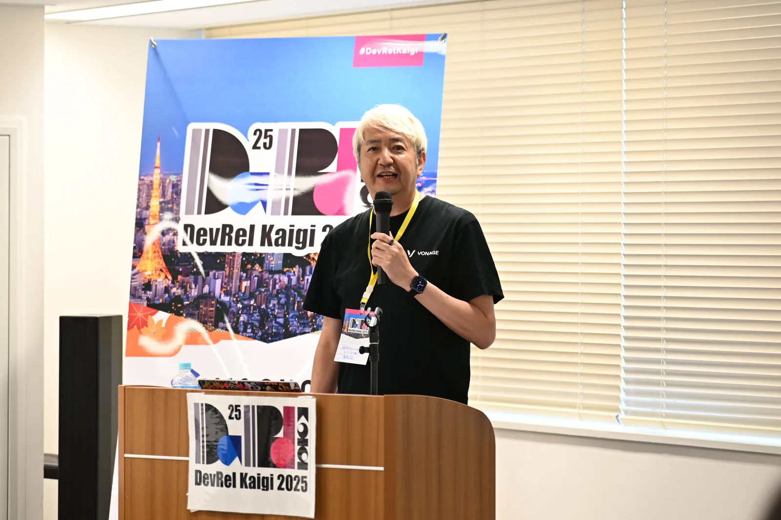 DevRel Kaigi 2025 で講演する高橋克己